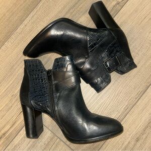 Minelli Boots Womens Size 7 Black Embossed Buckles Leather Block Heel Brazil
